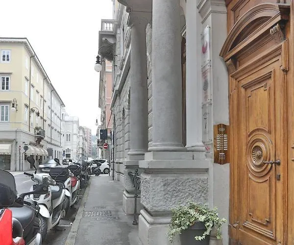 Da Kevin Apartmán Terst